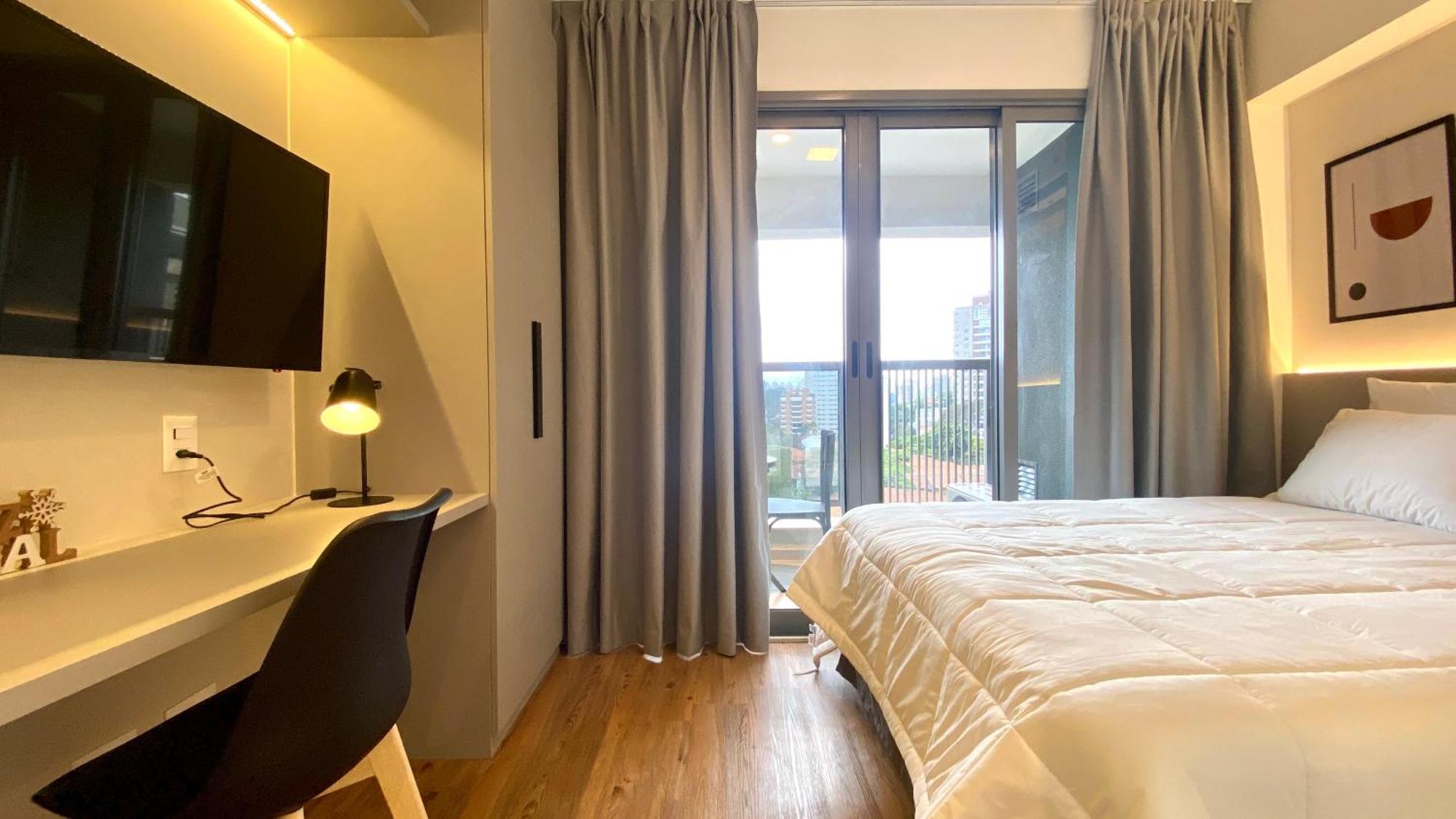 Apartment No Metro Madalena A 6min Av Paulista Sao Paulo