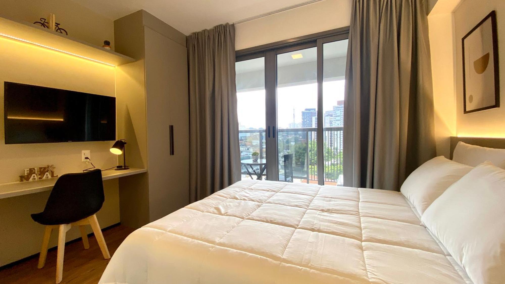 Apartamento No Metro Madalena A 6min Av Paulista São Paulo